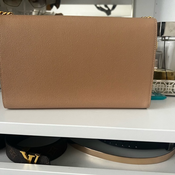 YSL KATE MEDIUM BAG IN GRAIN DE POUDRE - Picture 3 of 5